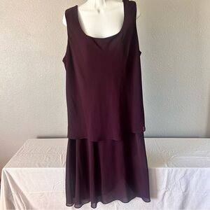 Patra Sleeveless Tiered Dress in Deep Burgundy Purple